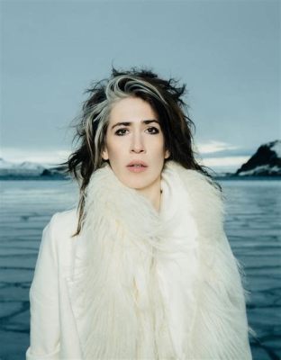 Implacável Ícone: Quando Imogen Heap Quebrou Barreiras Tecnológicas e Criativas no Glastonbury de 2014!