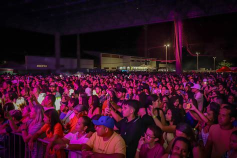  Show de Julho no Rio: Uma Noite Inesquecível com o Rei da Simpatia!